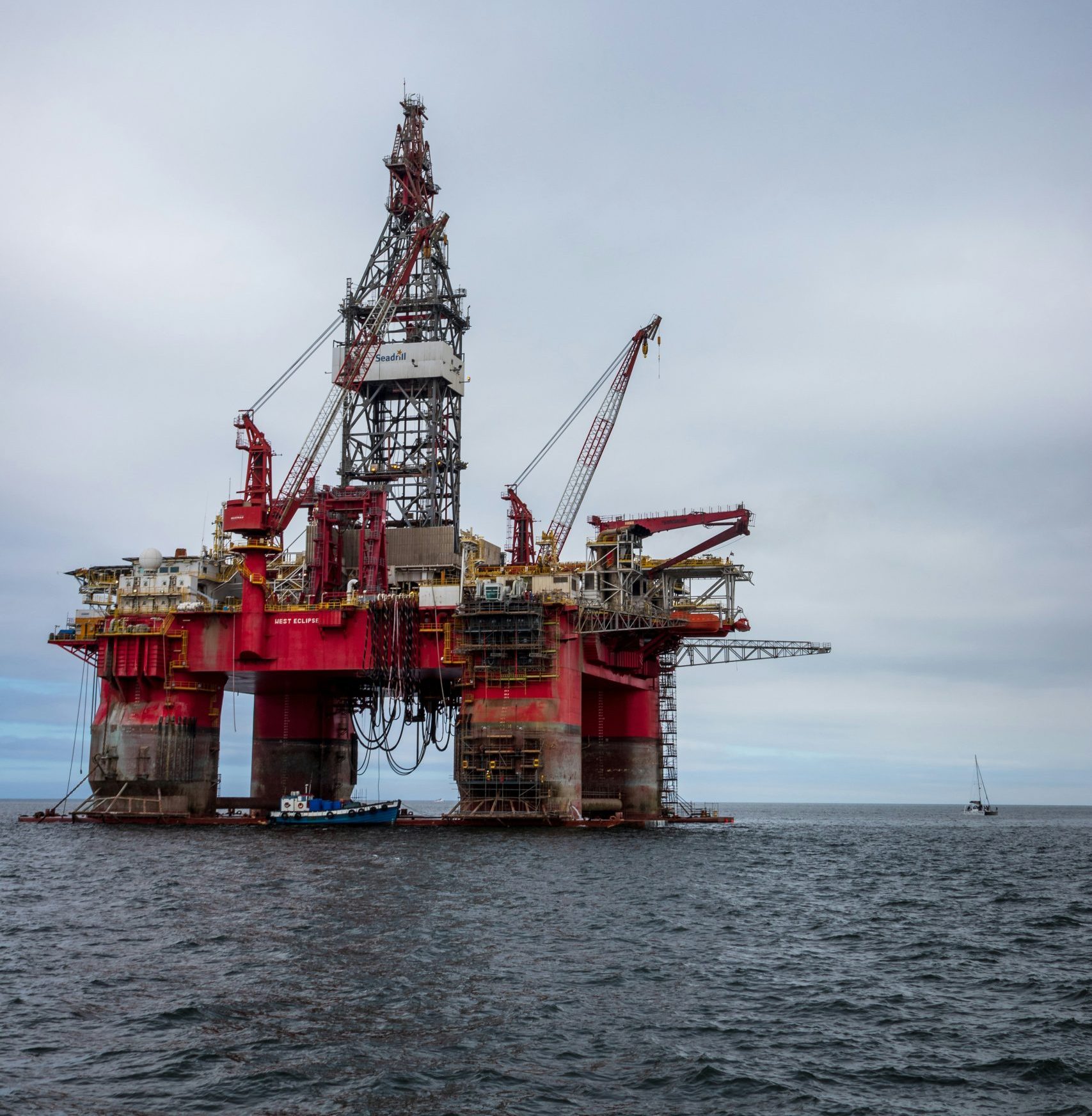 Oil Rigs Cover Selecting the best rubber gaskets for oil rigs - Aquaseal Rubber Ltd